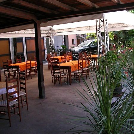 Albergo Ristorante Da Felice Loria Zewnętrze zdjęcie